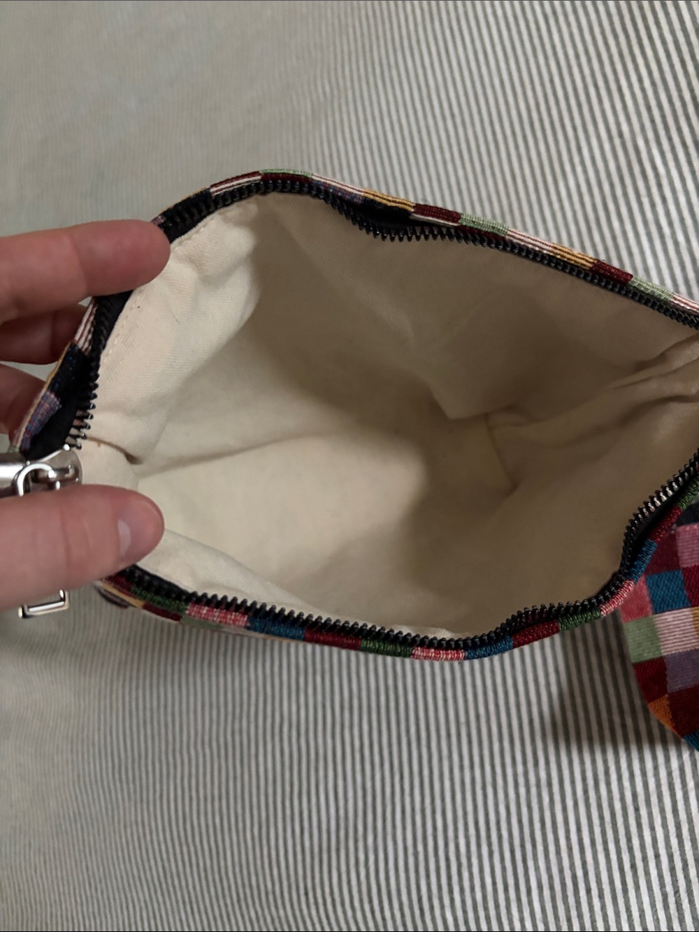 Check Zippered Pouch Set - Picture 5 of 8
